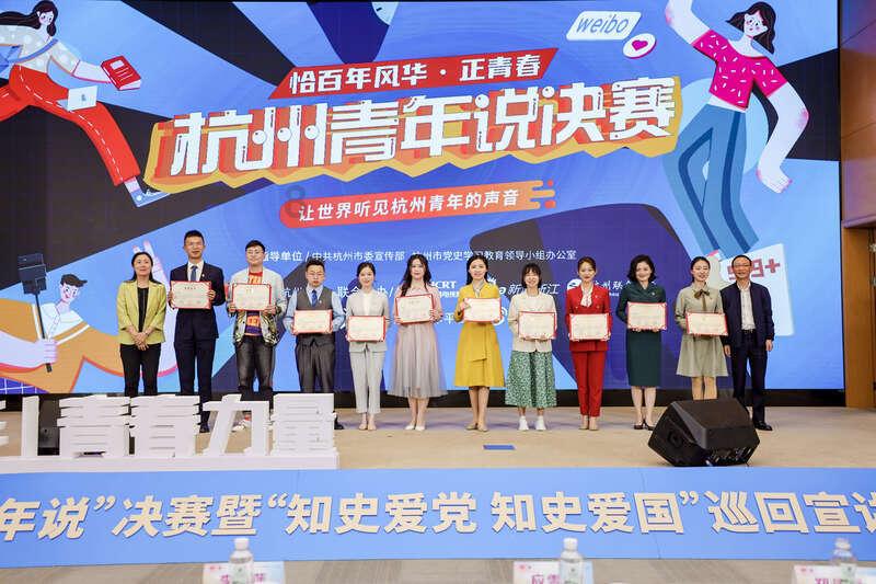 年轻女总监“衣不蔽体”被破门带走,欲提起行政诉讼,律师:警方应考虑人性化办案